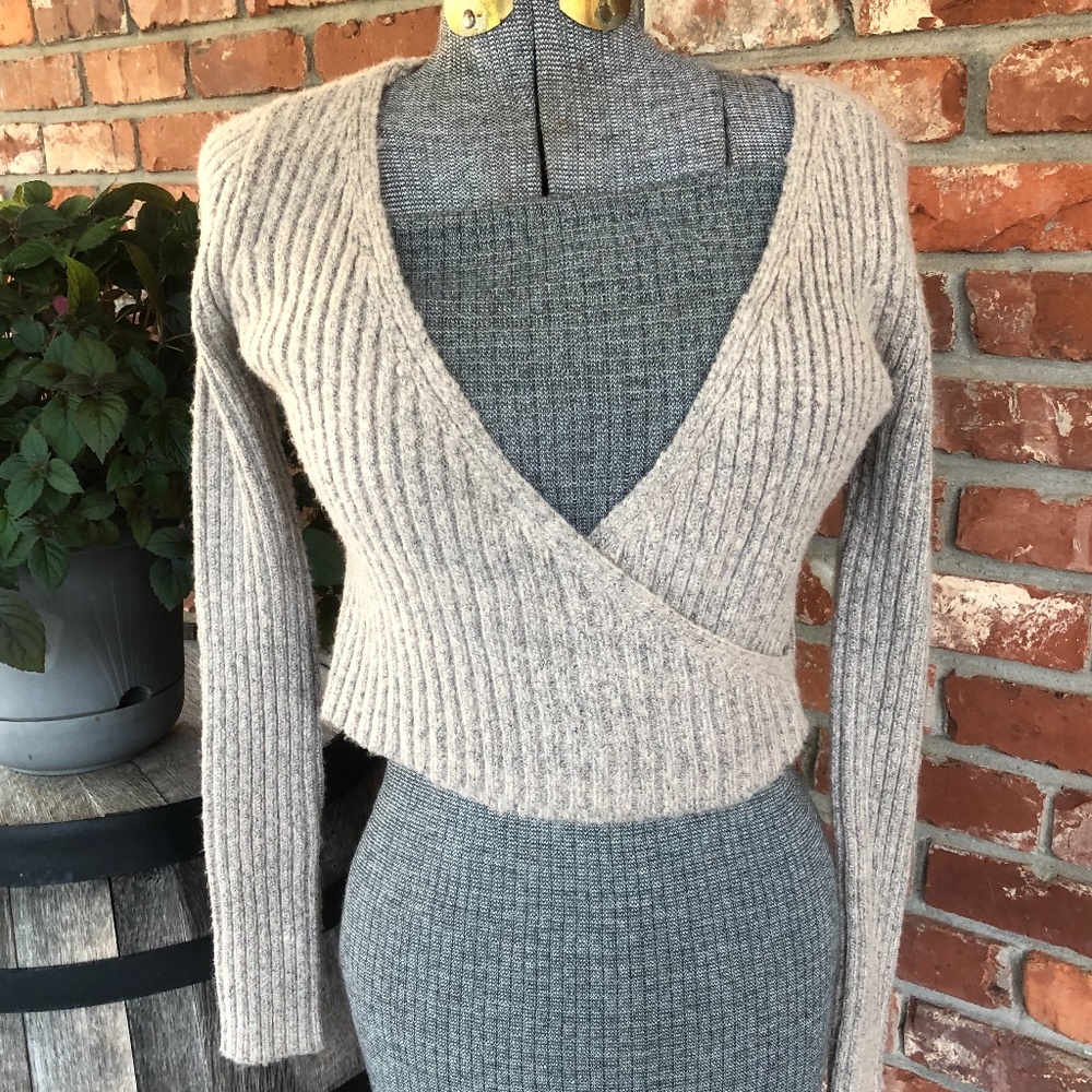 F21 Crop Sweater